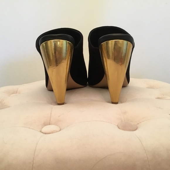 Tory Burch Ellis Suede Mule brand new in the box - Picture 3 of 6